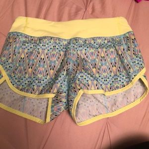Ivivva shorts